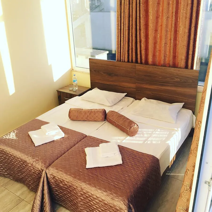 Hotel Guesthouse Lola Батуми
